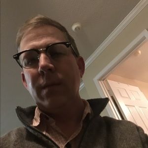 Meet your Posher, Joel